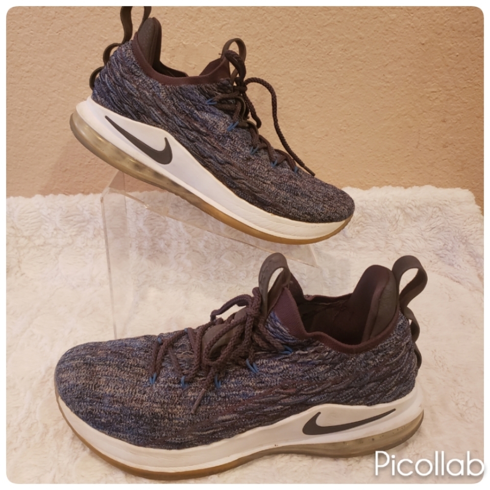 Nike Lebron 15 Low Signal Blue Basketball Shoes - Picture 1 of 6